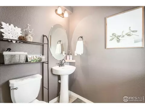 5546 Osbourne Dr, Windsor, CO 80550 photo 32