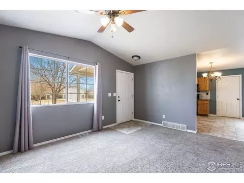 3921 Dove Ln, Evans, CO 80620 photo 6