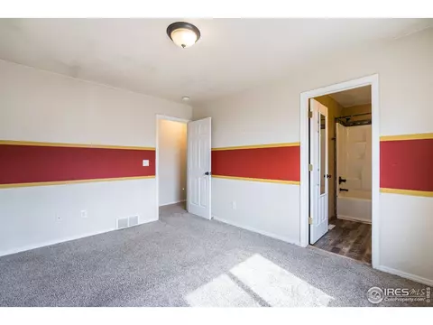 3921 Dove Ln, Evans, CO 80620 photo 17