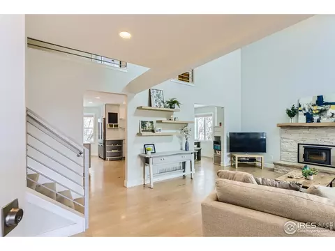 5977 Scotswood Ct, Boulder, CO 80301 photo 9