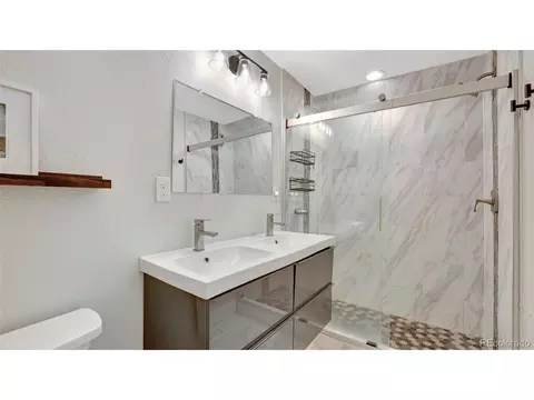 Bath - 2549 Glenarm Pl, Denver, CO 80205 photo 1 of 4