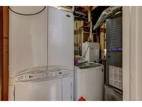 Undisclosed, Aurora, CO 80013 photo 32