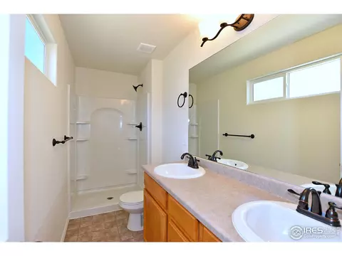 916 Greenbrook Dr, Windsor, CO 80550 photo 34