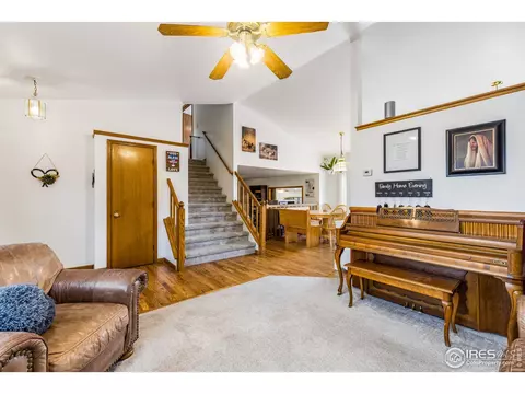 517 S 9th St, Berthoud, CO 80513 photo 4