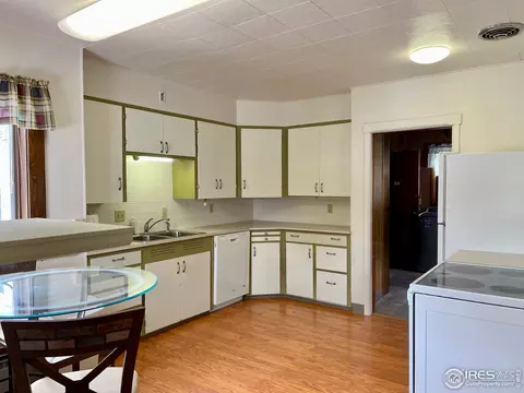 128 E Furry St, Holyoke, CO 80734 photo 5