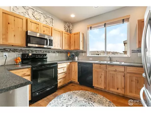 528 El Diente Ave, Windsor, CO 80550 photo 6