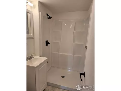 633 Eagle Ave, Akron, CO 80720 photo 14