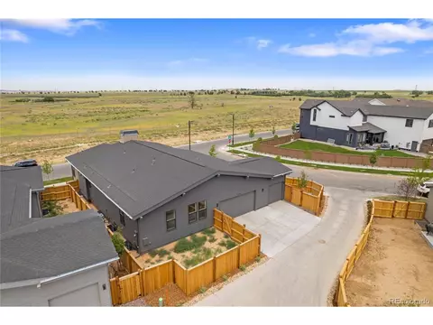 9840 E 63rd Dr, Denver, CO 80238 photo 3
