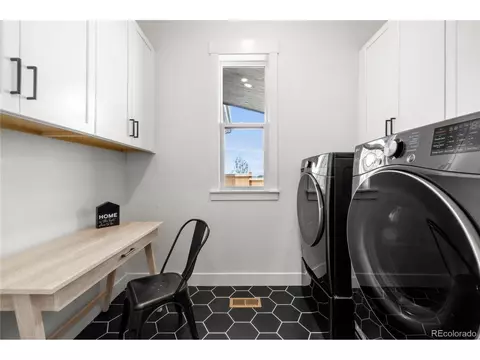 9840 E 63rd Dr, Denver, CO 80238 photo 18