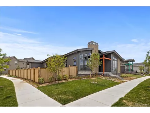 9840 E 63rd Dr, Denver, CO 80238 photo 2