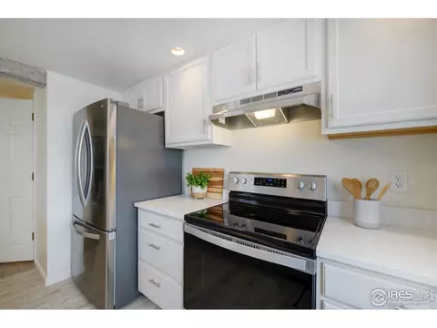 2909 Shady Holw, Boulder, CO 80304 photo 4