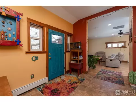 419 Park St, Lyons, CO 80540 photo 10