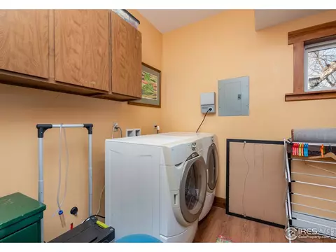 419 Park St, Lyons, CO 80540 photo 16
