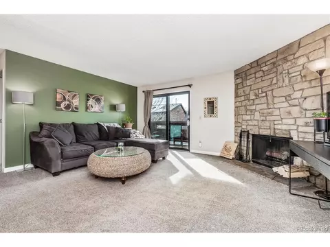 333 Wright St #204, Lakewood, CO 80228 photo 3