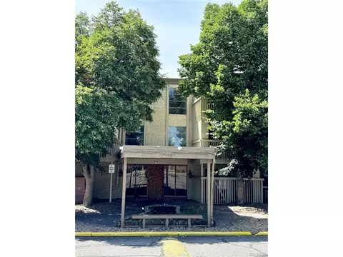 1302 S Parker Rd #226, Denver, CO 80231