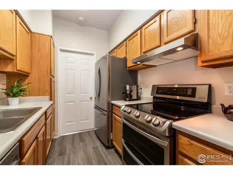 7495 Singing Hills Dr, Boulder, CO 80301 photo 5