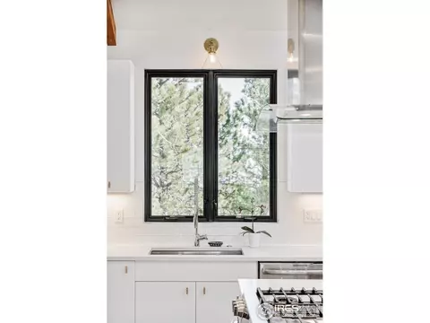 208 Alpine Way, Boulder, CO 80304 photo 8