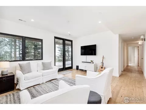 208 Alpine Way, Boulder, CO 80304 photo 24