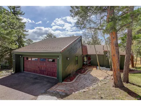 1006 Dogwood Dr, Golden, CO 80401