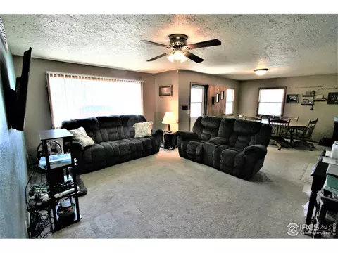 121 Howard St, Brush, CO 80723 photo 2
