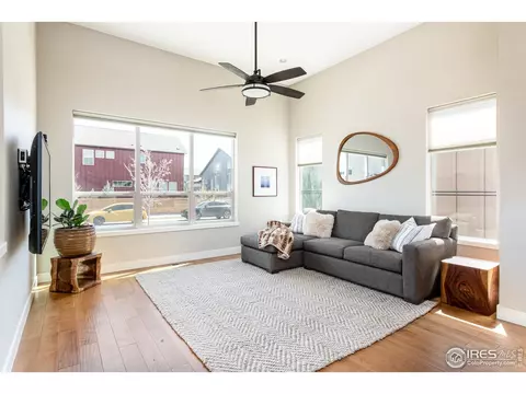 6739 Morrison Dr, Denver, CO 80221 photo 6