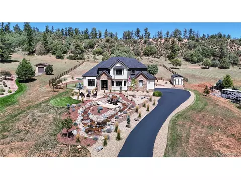 4593 Mohawk Dr, Larkspur, CO 80118