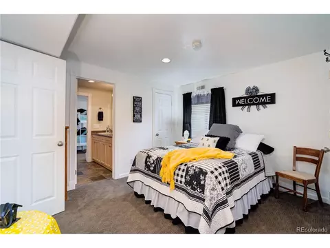 2072 E 98th Ave, Thornton, CO 80229 photo 24