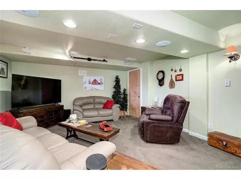2072 E 98th Ave, Thornton, CO 80229 photo 32