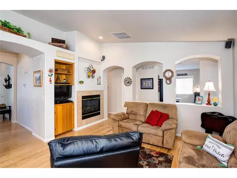 2072 E 98th Ave, Thornton, CO 80229 photo 13