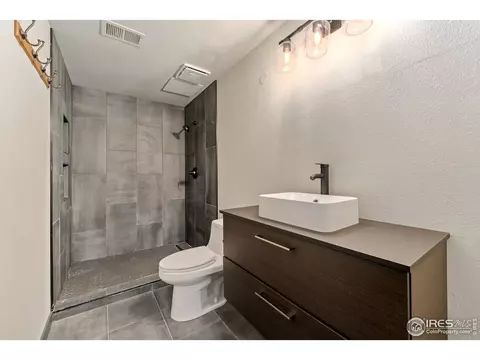 101 E Iowa Ave, Berthoud, CO 80513 photo 29