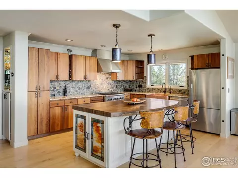8523 Thunderhead Dr, Boulder, CO 80302 photo 4