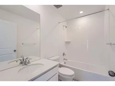 465 Bennett Ave, Bennett, CO 80102 photo 10