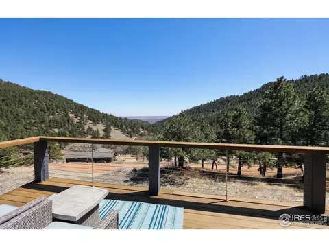492 Granite Dr, Boulder, CO 80302 photo 4