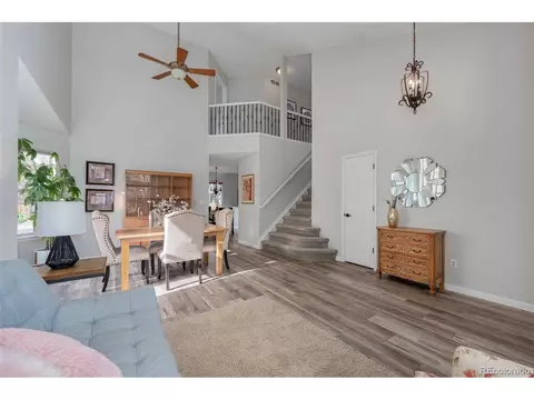4813 S Eagle Cir, Aurora, CO 80015 photo 2