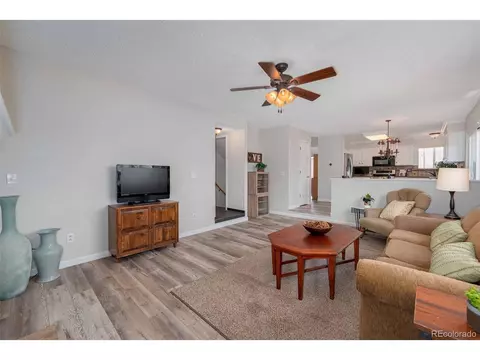 4813 S Eagle Cir, Aurora, CO 80015 photo 17