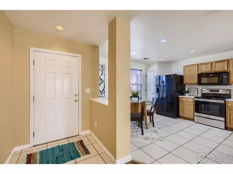 10114 Grape Ct, Thornton, CO 80229 photo 3