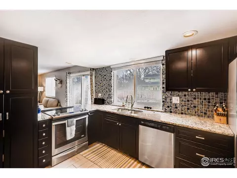 4938 Cornwall Dr, Boulder, CO 80301 photo 3