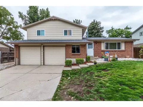 10144 W Maryland Dr, Lakewood, CO 80232