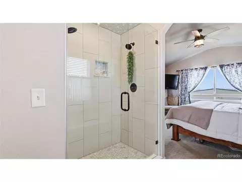 Bath - 40690 Leif Ln, Ault, CO 80610 photo 5 of 7
