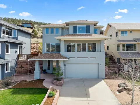 643 1st Ave, Lyons, CO 80540