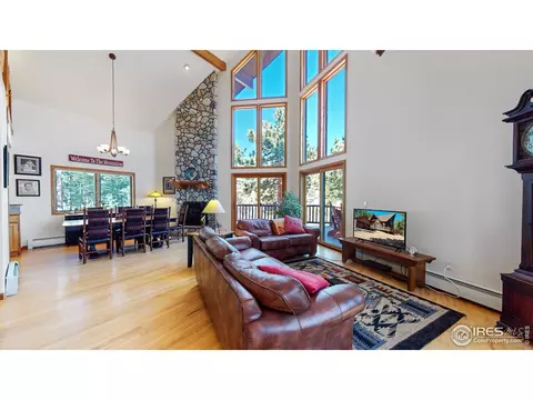 112 Saint Vrain Rd, Lyons, CO 80540 photo 3