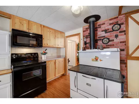 816 N Fork Rd, Glen Haven, CO 80532 photo 8