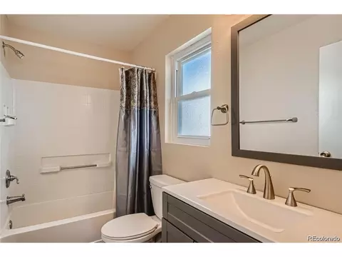 Bath - 18671 Mitchell Pl, Denver, CO 80249 photo 1 of 3