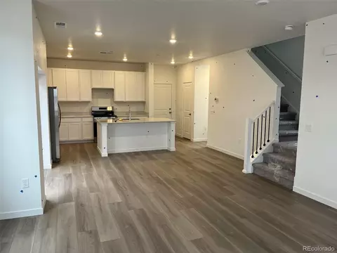 555 Bennett Ave, Bennett, CO 80102 photo 2