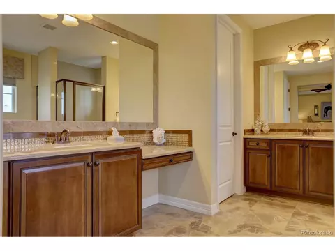 Undisclosed, Aurora, CO 80016 photo 35