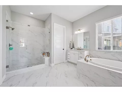 27705 E Davies Dr, Aurora, CO 80016 photo 20
