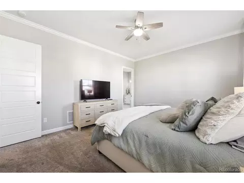 27705 E Davies Dr, Aurora, CO 80016 photo 18