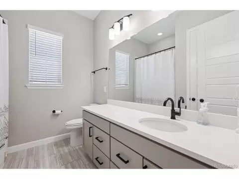 27705 E Davies Dr, Aurora, CO 80016 photo 24