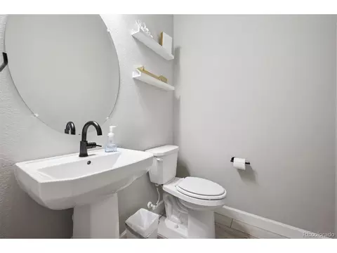 27705 E Davies Dr, Aurora, CO 80016 photo 30