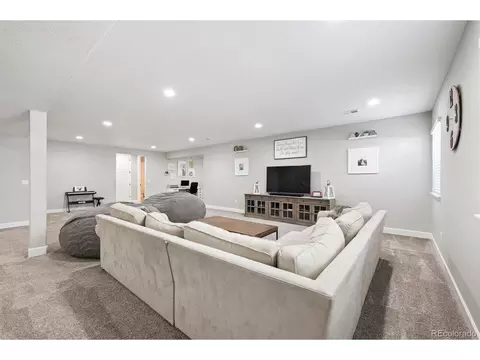 27705 E Davies Dr, Aurora, CO 80016 photo 34